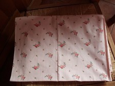 coupon tissu  ancien    "   petites fleurs   "   38   X   52    cm  (  coton  )