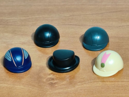 Playmobil casquettes - x5,