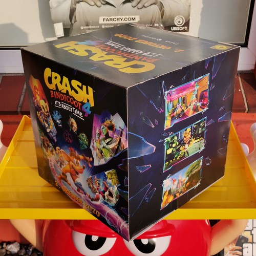 Présentoir crash bandicoot - présentoir,