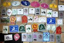 Lot De 64 Plaques Récompenses Trophées Concours Hippiques Equitation Cheval
