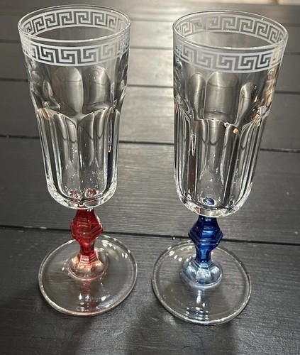 Exquisite champagne flutes - exquisite,