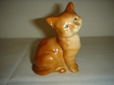 CHAT EN FAÏENCE DE BESWICK