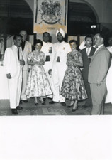 Un groupe d'invités à la