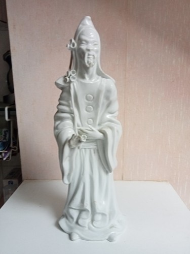 Statuette porcelaine - statuette,