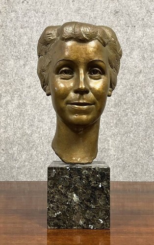 Sculpture terre cuite - en,