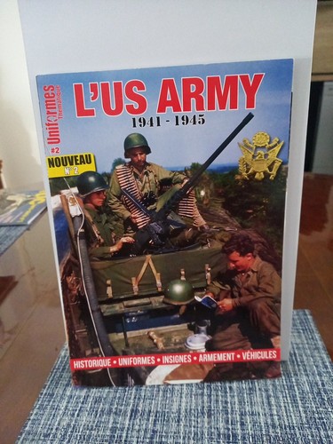 Magazine uniformes numéro - uniformes.,