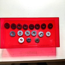 LOT DE BOUTONS METAL ANCIENS