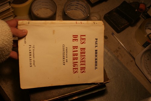 Les briseurs barrages de - les,