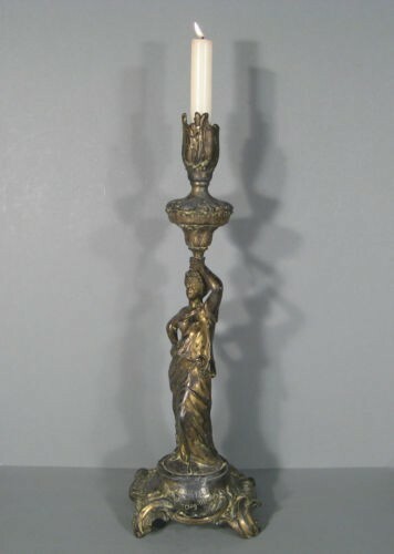 Sculpture regule femme - en,