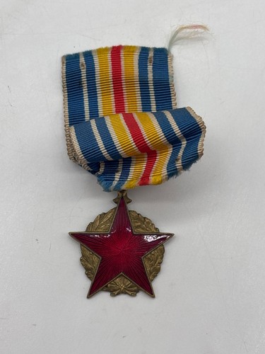 Médaille militaire ancienne