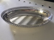 ANCIENNE BANETTE A PAIN EN MÉTAL ARGENTÉ 