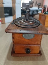 Moulin à café en bois vintage Japy Frères & Cie (JFC) - trémie émaillée.