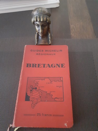 Guides michelin regionaux - guides,