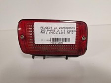 Anti brouillard arriere droit