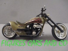 MOTO 1/18  HARLEY DAVIDSON