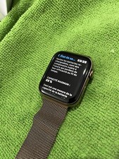 Apple Watch Series 4 44mm ( GPS + Cellulaire) Acier Inoxydable Or