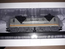 LOCOMOTIVE BB 8239 LIVREE