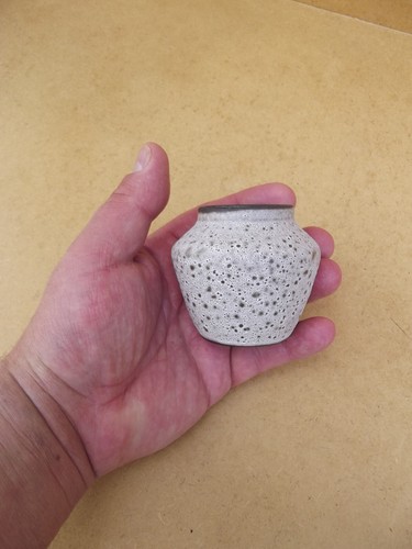 Ancien vase miniature - vase,