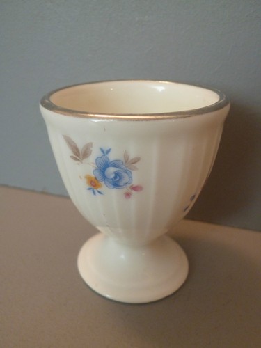 Coquetier ancien - , en