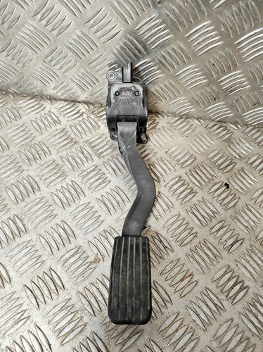 Pédale accélérateur - ,