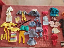 poupées vêtements little