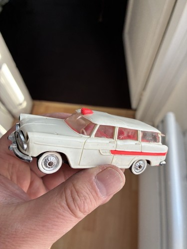 Norev simca marly ambulance - simca,
