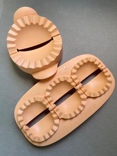 🌟TUPPERWARE Moule Chausson Party Raviole Amuses Bouche Trio Chaussons Orange X2