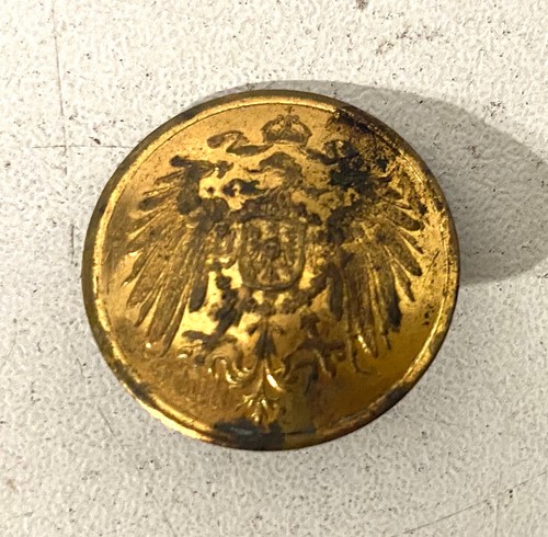 Ancien bouton militaire - ancien,