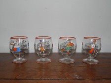 ANCIEN PETITS VERRES émaillée Liqueur Fait Main Décor PERSONNAGE Peint à la Main