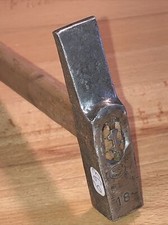 N° 693 outillage outils