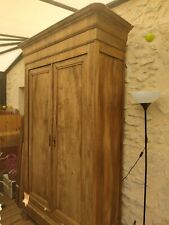 armoire ancienne à étagères