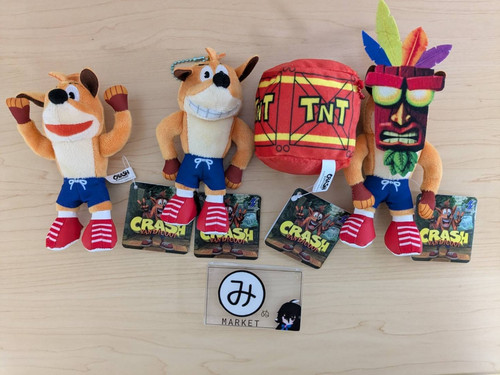 Crash bandicoot set mascotte - bandicoot,