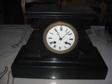 ancienne pendule de notaire