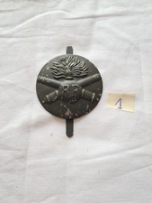 Insigne, Attribut, Rondache