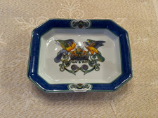 Petit vide-poche, cendrier