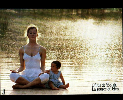 Publicité laitage yaourt - /,