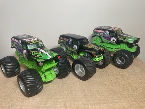 Grave digger mattel hot - grave,
