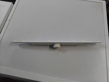 Bras inférieur  lave