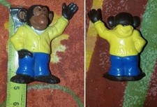FIGURINE ANCIENNE PVC PUBLICITAIRE* PUB OMO SINGE PULL JAUNE