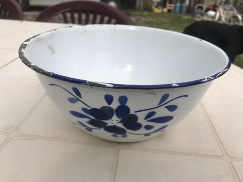 Petite bassine ancienne - bassine,