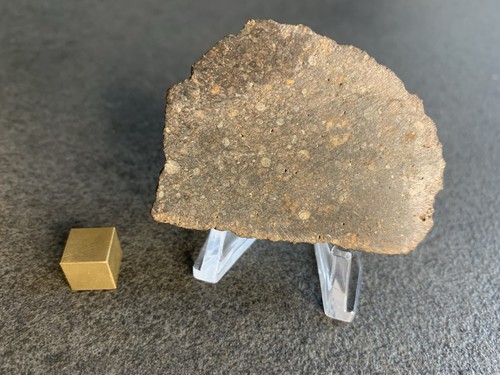 Météorite endcut probable - météorite, endcut-probable