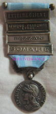 DEC8073 - MEDAILLE COLONIALE agrafes AFRIQUE FR. LIBRE/FEZZAN/SOMALIE/EXT.ORIENT