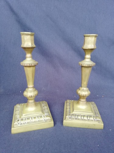 Paire bougeoirs anciens