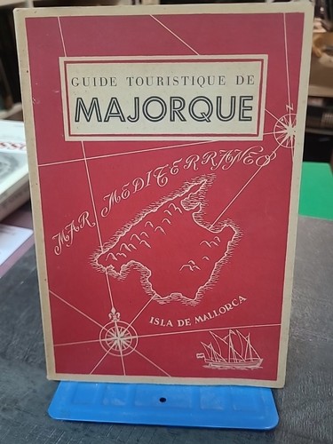 Guide touristique - un,