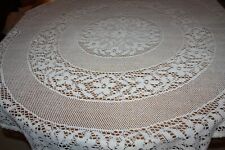 Nappe N°205 ou surnappe ronde blanche dentelle style crochet 140 cm   
