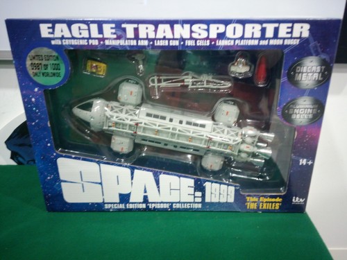 Figurine space 1999 eagle - figurine,