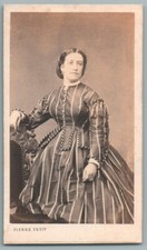 CDV 1860 Femme robe à franges