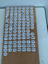 Lot de 98  petites plaques émaillées pour porte hôtel ou meuble de métier
