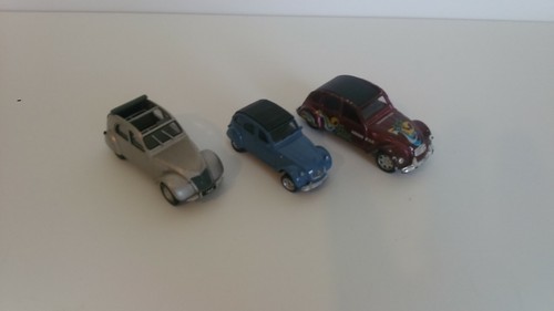 Lot petites voitures - de,
