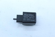 Centrale clignotants TRIUMPH 675 STREET TRIPLE 2007 à 2011